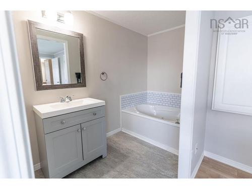 52 Manor Drive, Lower Sackville, NS 