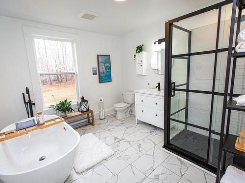 489 Back Centre Road, Back Centre, NS 