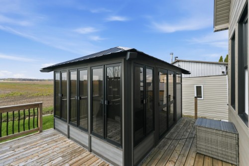 Spa - 671 Rg St-Régis N., Saint-Constant, QC - Outdoor With Deck Patio Veranda With Exterior