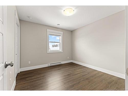 84 Edington St St, Moncton, NB 