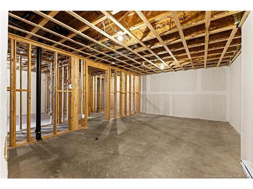 84 Edington St St, Moncton, NB 