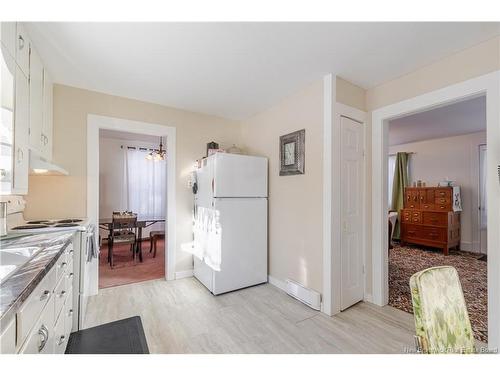 63 Lake Ave, Mcadam, NB 