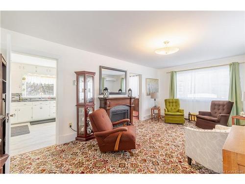 63 Lake Ave, Mcadam, NB 