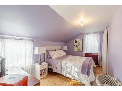 63 Lake Ave, Mcadam, NB 