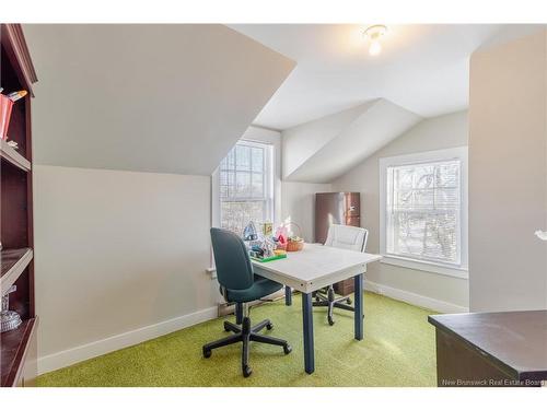 63 Lake Ave, Mcadam, NB 