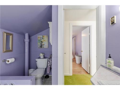 63 Lake Ave, Mcadam, NB 