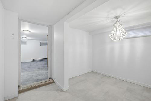 Chambre à coucher - 309 Ch. Du Richelieu, Saint-Basile-Le-Grand, QC - Indoor Photo Showing Other Room