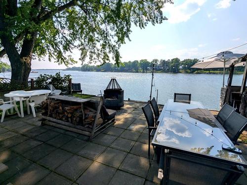 Extérieur - 365 Ch. Des Patriotes, Saint-Mathias-Sur-Richelieu, QC - Outdoor With Body Of Water