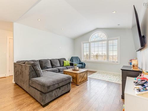 61 Fourth Street, Maclellan'S Brook, NS 