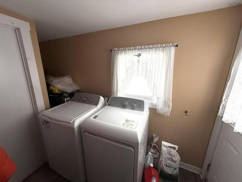 18 Oak Street, Trenton, NS 