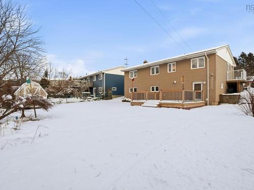 21 Macrae Avenue, Dartmouth, NS 