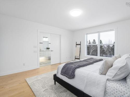 9 Serotina Lane, Bedford, NS 