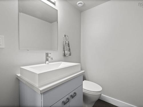 320 2116 Gottingen Street, Halifax Peninsula, NS 