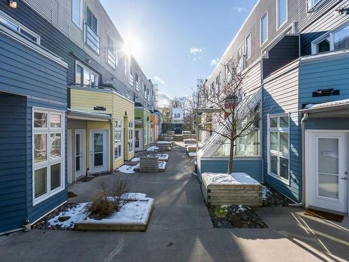 320 2116 Gottingen Street, Halifax Peninsula, NS 