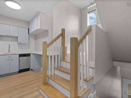 320 2116 Gottingen Street, Halifax Peninsula, NS 