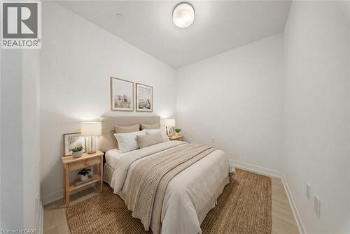 395 W Dundas Street W Unit# 414, Oakville, ON - Indoor Photo Showing Bedroom