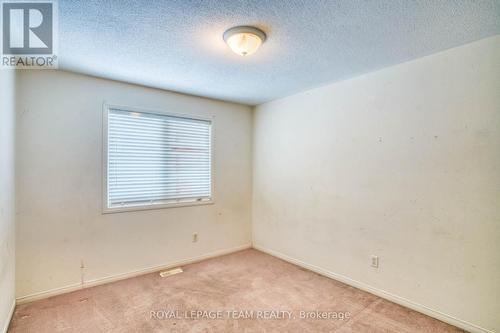 7 Chantilly Gate, Ottawa, ON - Indoor Photo Showing Other Room