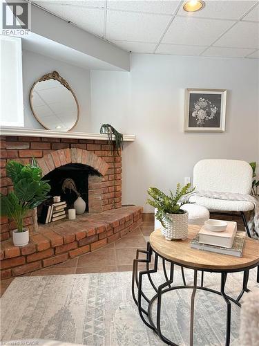 17 Rosanne Crescent, Hamilton, ON - Indoor With Fireplace