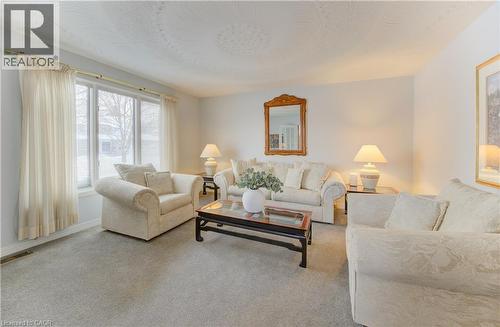 Sitting room or office - 593 Guildwood Place, Waterloo, ON - Indoor Photo Showing Living Room