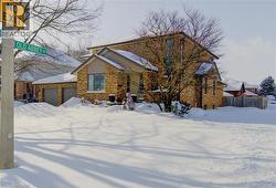 593 GUILDWOOD Place  Waterloo, ON N2K 3M3