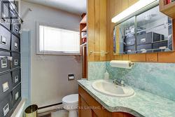 4 pc Washroom - 