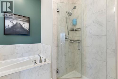 86 Bayview Circle Sw, Airdrie, AB - Indoor Photo Showing Bathroom