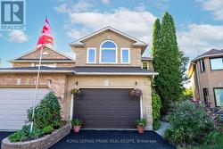59 SHORT CRESCENT  Clarington (Courtice), ON L1E 2Z6