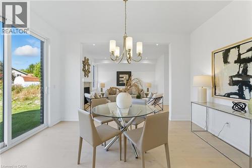 161 Pike Creek Drive, Cayuga, ON - Indoor Photo Showing Dining Room