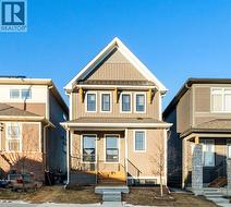 244 Lucas Avenue NW  Calgary, AB T3P 1N3