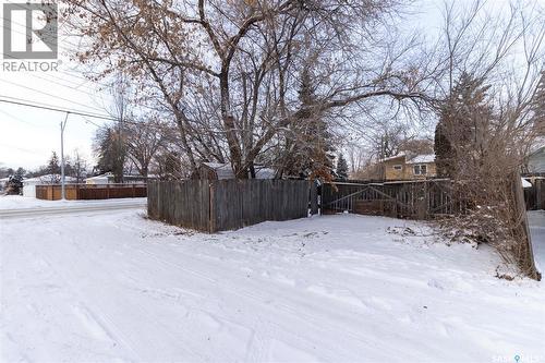 1302 11Th Street E, Saskatoon, SK - Outdoor
