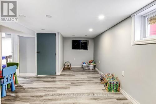 87 Bay Street, Woodstock (Woodstock - South), ON - Indoor Photo Showing Other Room