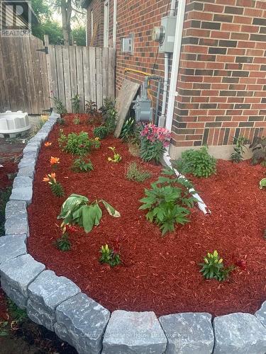 87 Bay Street, Woodstock (Woodstock - South), ON - Outdoor