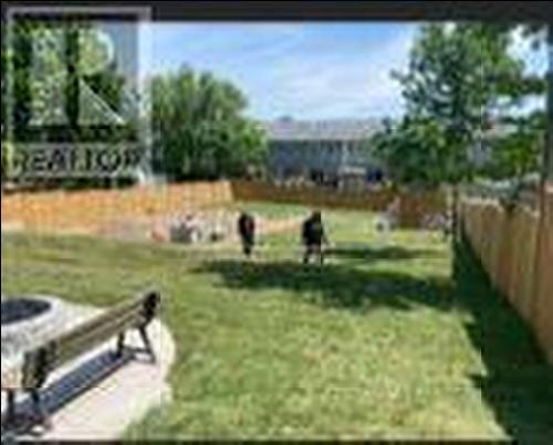 87 Bay Street, Woodstock (Woodstock - South), ON - Outdoor