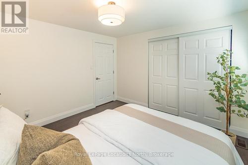 5392 13Th Line, New Tecumseth, ON - Indoor Photo Showing Bedroom
