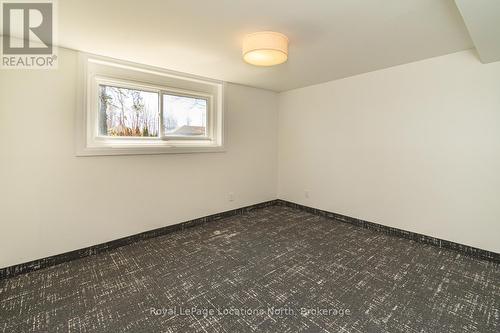 5392 13Th Line, New Tecumseth, ON - Indoor Photo Showing Other Room