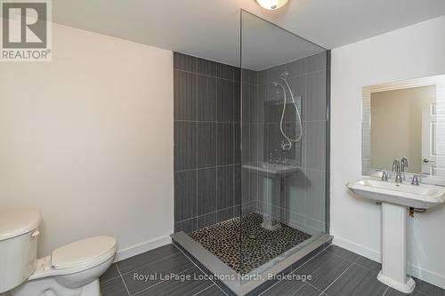 5392 13Th Line, New Tecumseth, ON - Indoor Photo Showing Bathroom