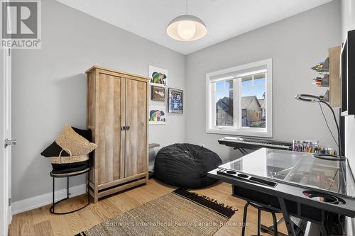 Main floor Den/Office/Bedroom - 150 Plewes Drive, Collingwood, ON - Indoor