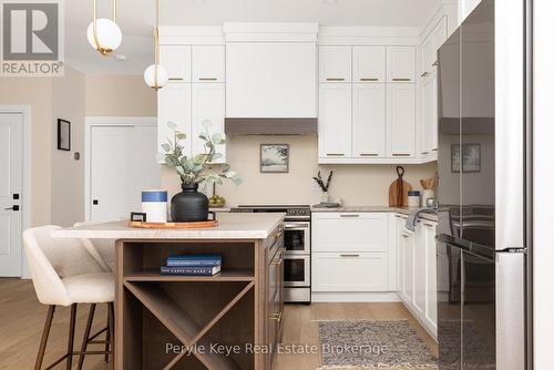 2 Leeds Court, Bracebridge (Monck (Bracebridge)), ON - Indoor