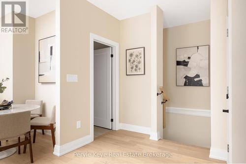 2 Leeds Court, Bracebridge (Monck (Bracebridge)), ON - Indoor