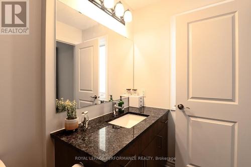714 Petanque Crescent, Ottawa, ON - Indoor Photo Showing Bathroom