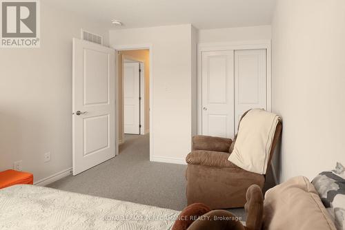 714 Petanque Crescent, Ottawa, ON - Indoor Photo Showing Bedroom
