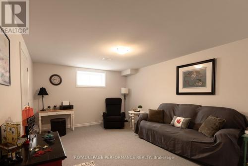 714 Petanque Crescent, Ottawa, ON - Indoor