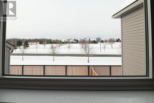 714 Petanque Crescent, Ottawa, ON - Outdoor With Exterior