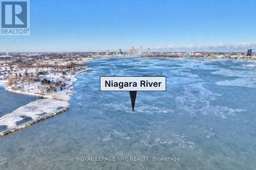 8143 Sarah Street, Niagara Falls (Chippawa), ON - Outdoor With View