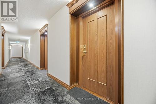 406 - 100 Observatory Lane, Richmond Hill, ON - Indoor Photo Showing Other Room