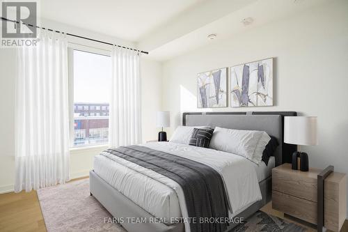 216 - 31 Huron Street, Collingwood, ON - Indoor Photo Showing Bedroom
