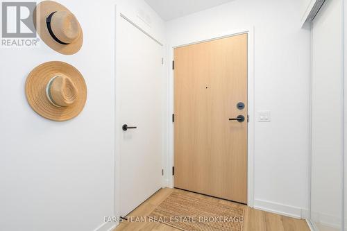 209 - 31 Huron Street, Collingwood, ON - Indoor Photo Showing Other Room