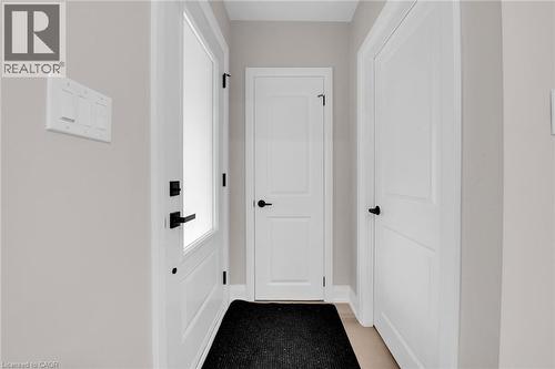 View of hallway - 174 East 34Th Street, Hamilton, ON - Indoor Photo Showing Other Room