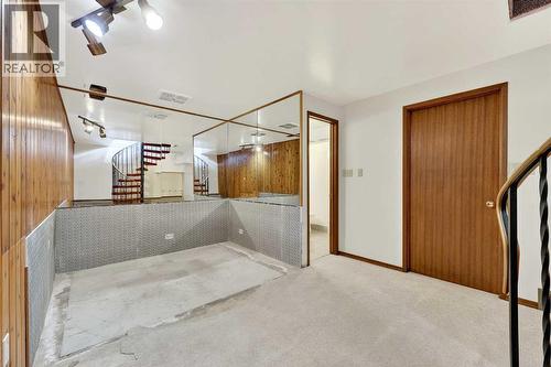 Flex Room - 5315 Valiant Drive Nw, Calgary, AB - Indoor Photo Showing Other Room