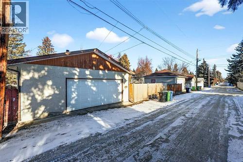 Heated Oversized Garage 25'4" x 23'4" - 5315 Valiant Drive Nw, Calgary, AB - Outdoor